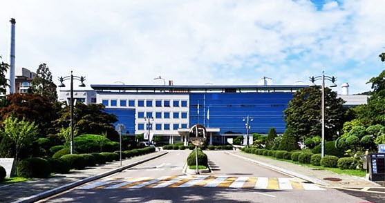 경기교육청, 수원 군 비행장 인근 70개교 소음 피해 영향 피해 지원 방안 마련 - Vimarsana News
