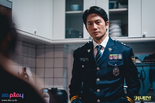 지성의 또 다른 대표작 되나…‘<b>커넥션</b>’ 우려 딛고 흥행몰이 이유
