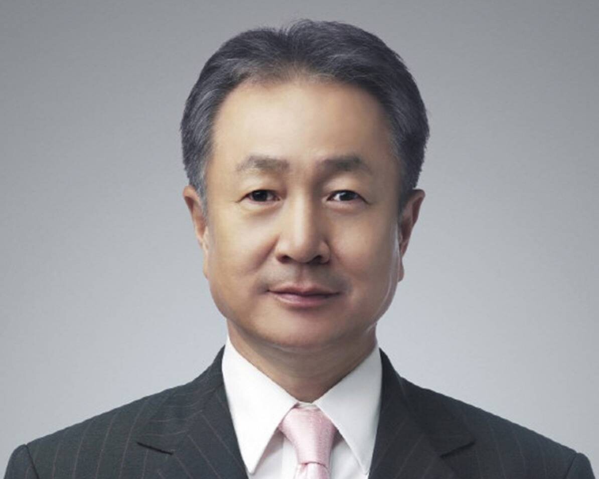 수익성 '들쭉날쭉' 몸값 '우상향'...박문덕 하이트진로 회장 고액 보... - 뉴스 썸네일 이미지